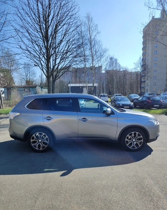 Mitsubishi Outlander cena 64000 przebieg: 90000, rok produkcji 2014 z Góra małe 596